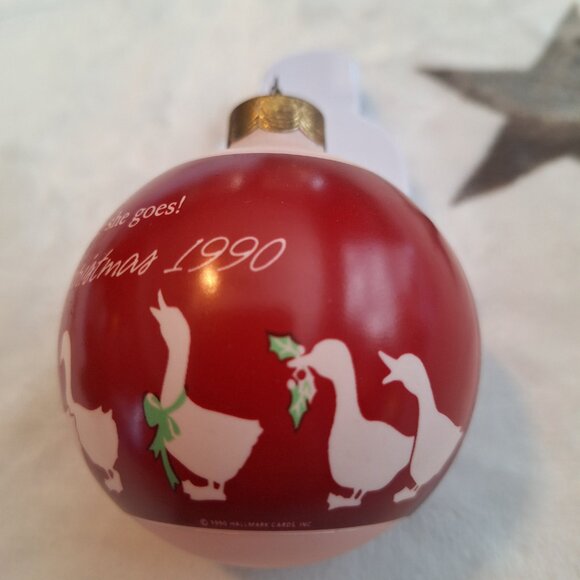Vintage 1990 Hallmark‎ Keepsake Christmas Ornament Granddaughter Geese Glass - Picture 6 of 7
